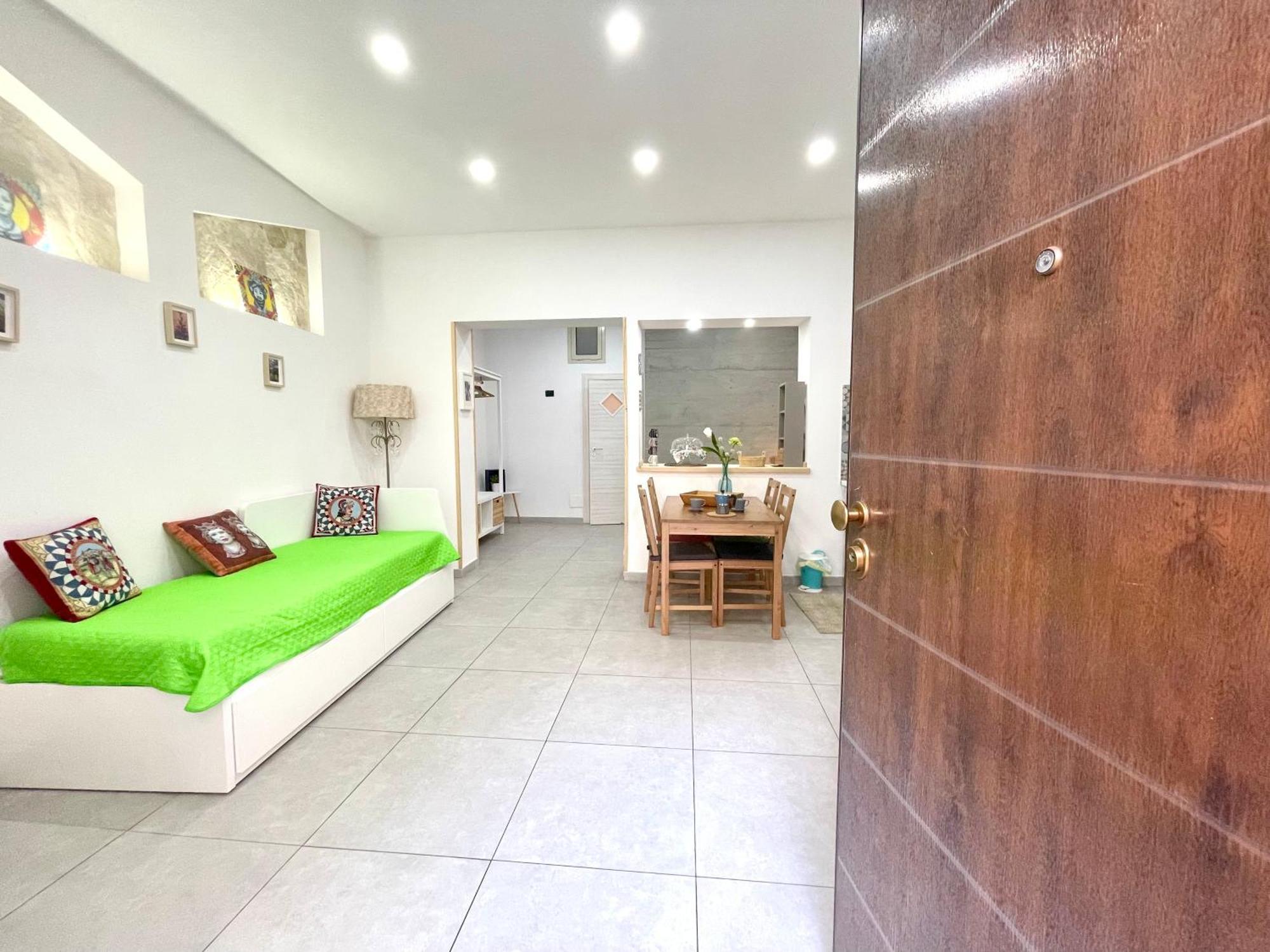 Casa Giniusa Central Studio Катания Екстериор снимка